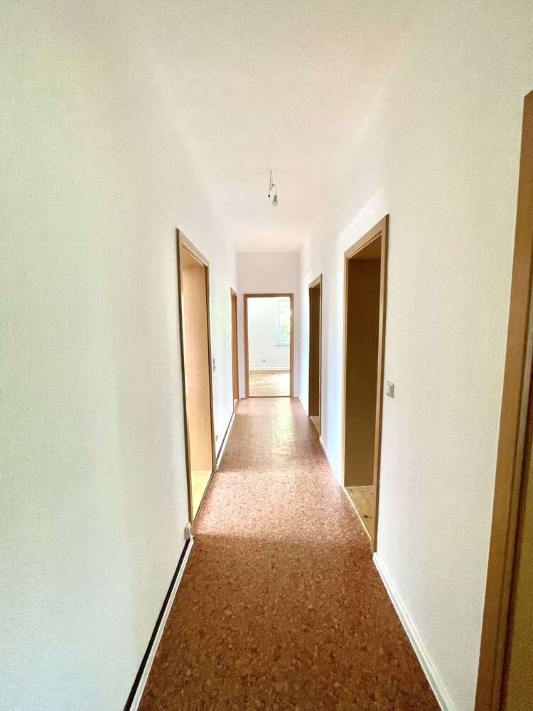 Wohnung zum Mieten in Wolfen 556,71 € 79.53 m²