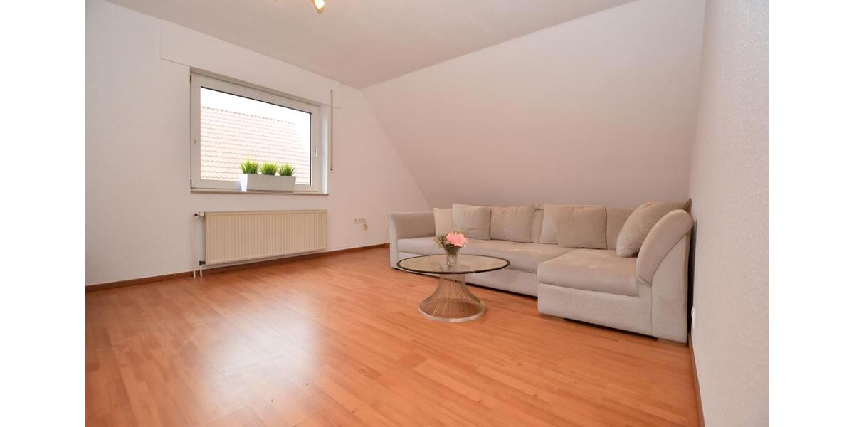 Dachgeschoßwohnung Friesoythe - 4 Zimmer, 89 m&sup2;, 650&euro; | Angebot:23216939