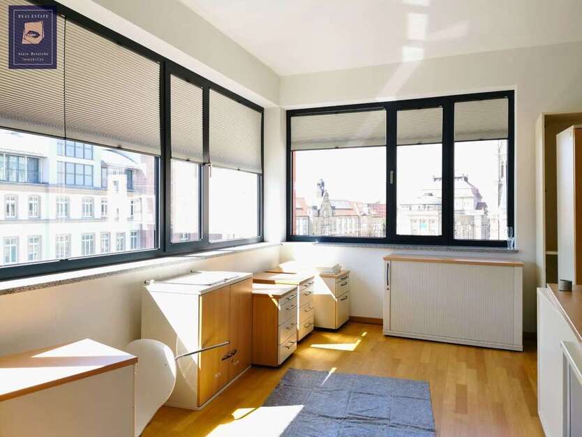 Penthousewohnung mit großer Dachterrasse am Opernplatz 4 zimmer