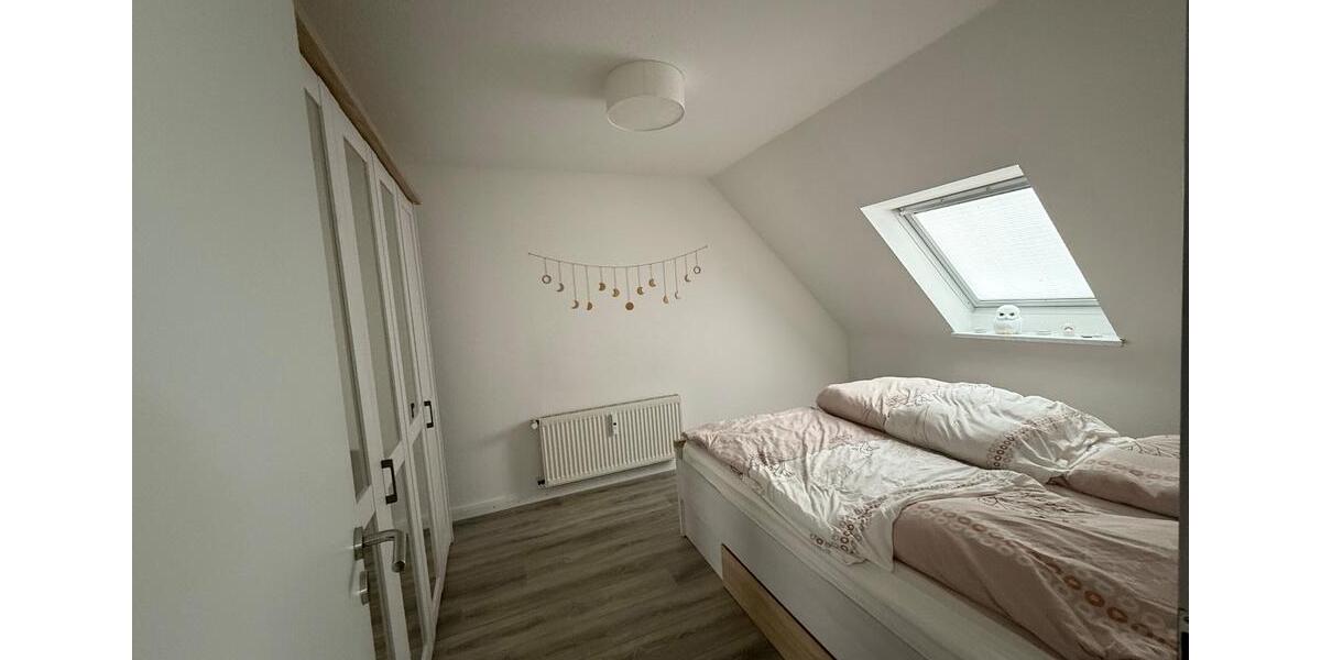 Dachgeschoßwohnung Grevesmühlen - 2 Zimmer, 42 m&sup2;, 345&euro; | Angebot:25852881