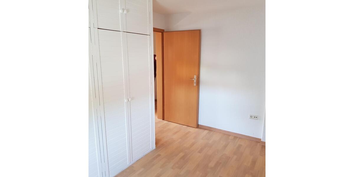 Dachgeschoßwohnung Helmstedt - 3 Zimmer, 65 m&sup2;, 490&euro; | Angebot:20001891