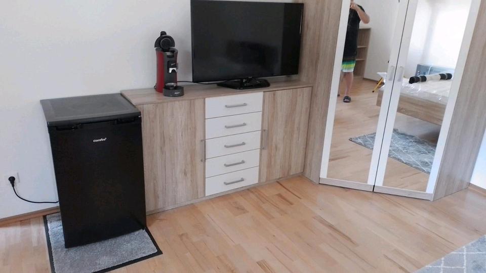 Wohnen auf Zeit Bad Eilsen - 1 Zimmer, 24 m&sup2;, 450&euro; | Angebot:26693083