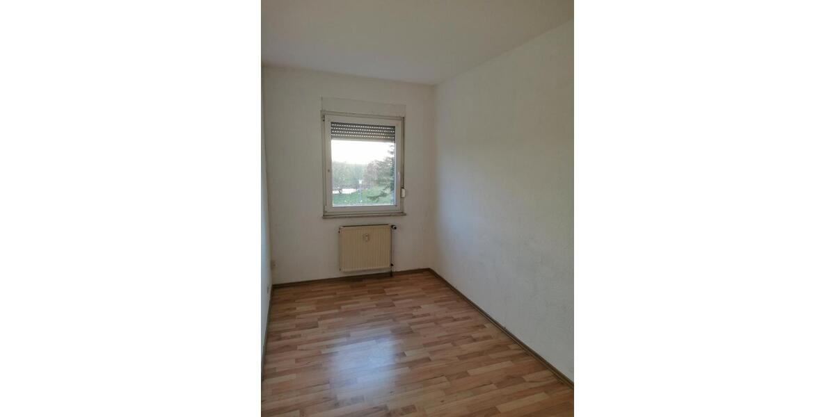Etagenwohnung Rosenow - 3 Zimmer, 68 m&sup2;, 360&euro; | Angebot:26271589