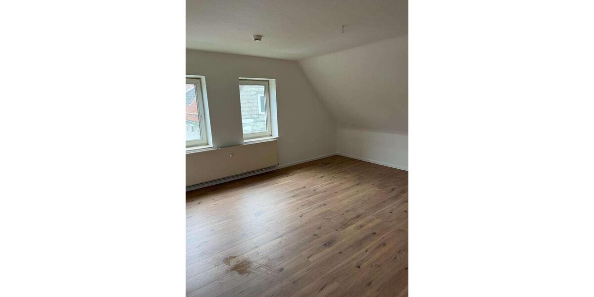 Dachgeschoßwohnung Clausthal-Zellerfeld Zellerfeld - 3 Zimmer, 63 m&sup2;, 380&euro; | Angebot:23806980