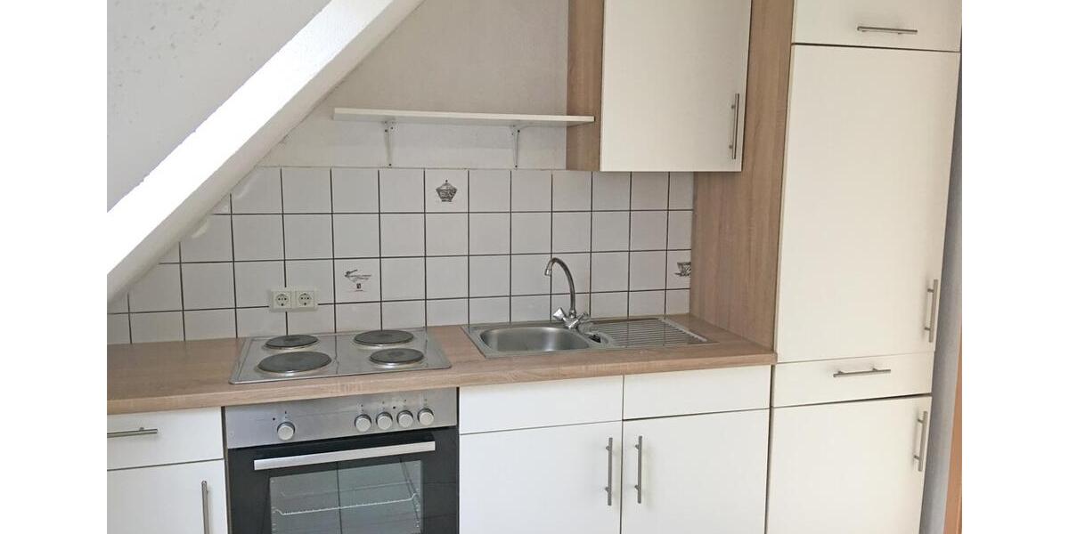 Dachgeschoßwohnung Windeck - 2 Zimmer, 93 m&sup2;, 600&euro; | Angebot:22180868