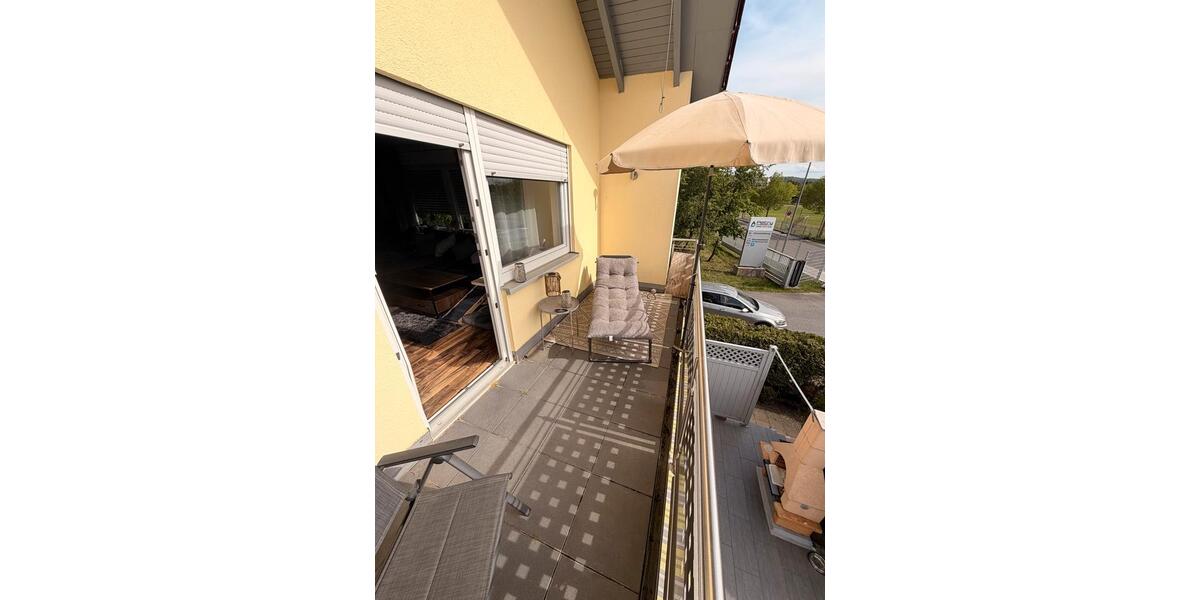 Etagenwohnung Neumarkt in der Oberpfalz Altenhof - 4 Zimmer, 107 m&sup2;, 1.350&euro; | Angebot:26384489