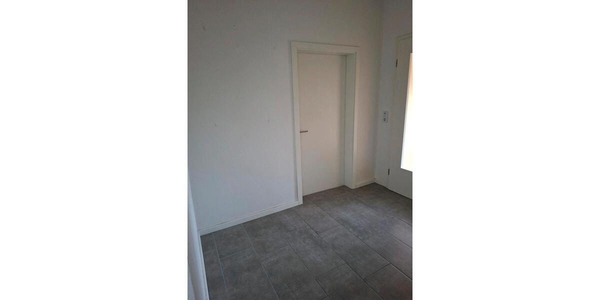 Erdgeschoßwohnung Bleicherode - 3 Zimmer, 83 m&sup2;, 750&euro; | Angebot:25285643