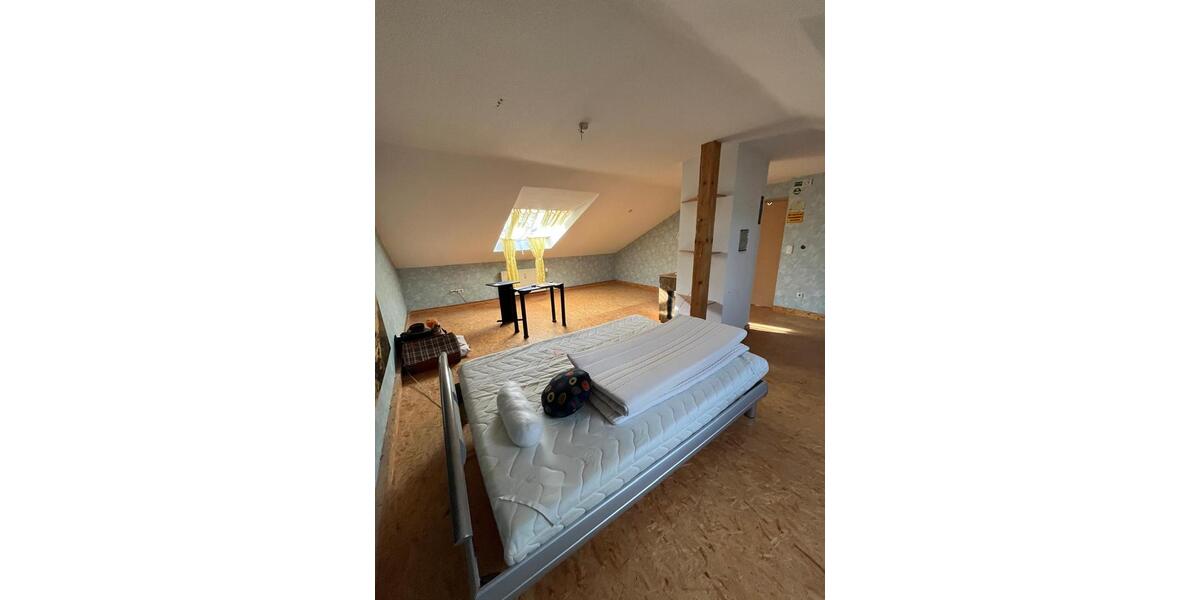 Maisonettenwohnung Nürnberg Eberhardshof - 4 Zimmer, 110 m&sup2;, 1.200&euro; | Angebot:25906819