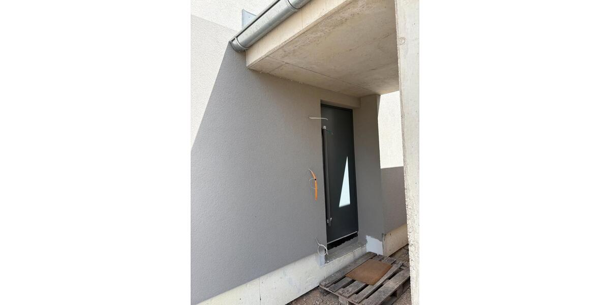 Etagenwohnung Hohenroth - 3 Zimmer, 95 m&sup2;, 850&euro; | Angebot:26525657