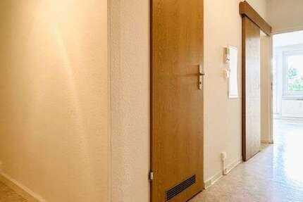 Wohnung Freital Deuben - 1 Zimmer, 33 m&sup2;, 218&euro; | Angebot:26759031