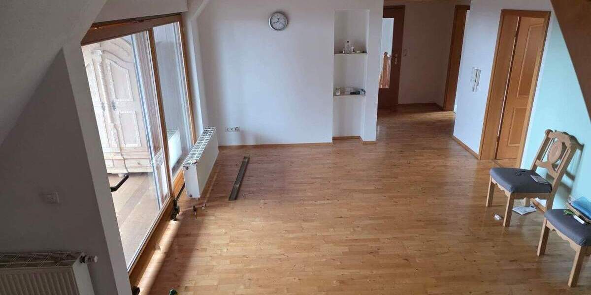 Bauernhaus, Landhaus Tettnang - 5 Zimmer, 128 m&sup2;, 1.440&euro; | Angebot:23965940