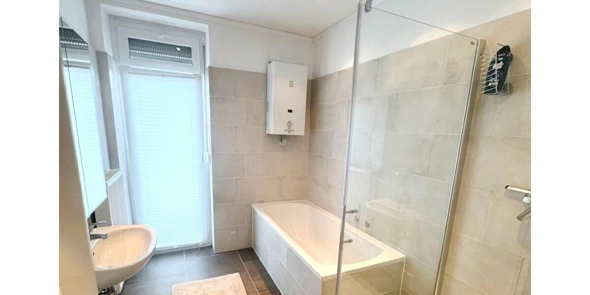 Wohnen auf Zeit Sindelfingen - 4 Zimmer, 105 m&sup2;, 17&euro; | Angebot:26005715