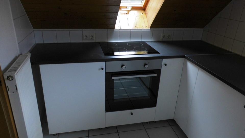 Dachgeschoßwohnung Stadtallendorf - 1.5 Zimmer, 50 m&sup2;, 400&euro; | Angebot:26521796