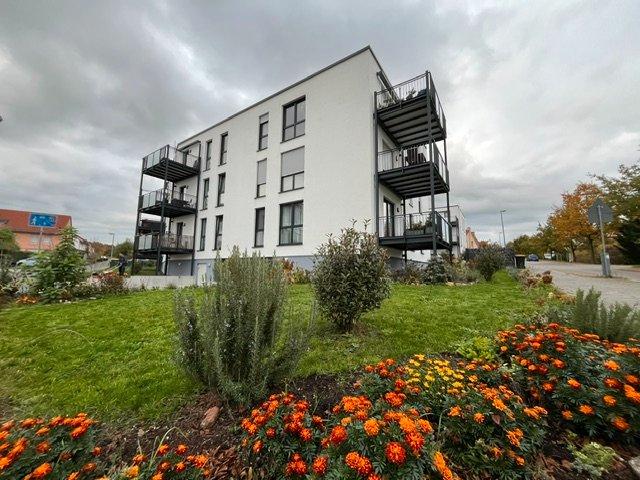 Hochparterre Marburg Marbach - 4 Zimmer, 109 m&sup2;, 1.300&euro; | Angebot:26639020