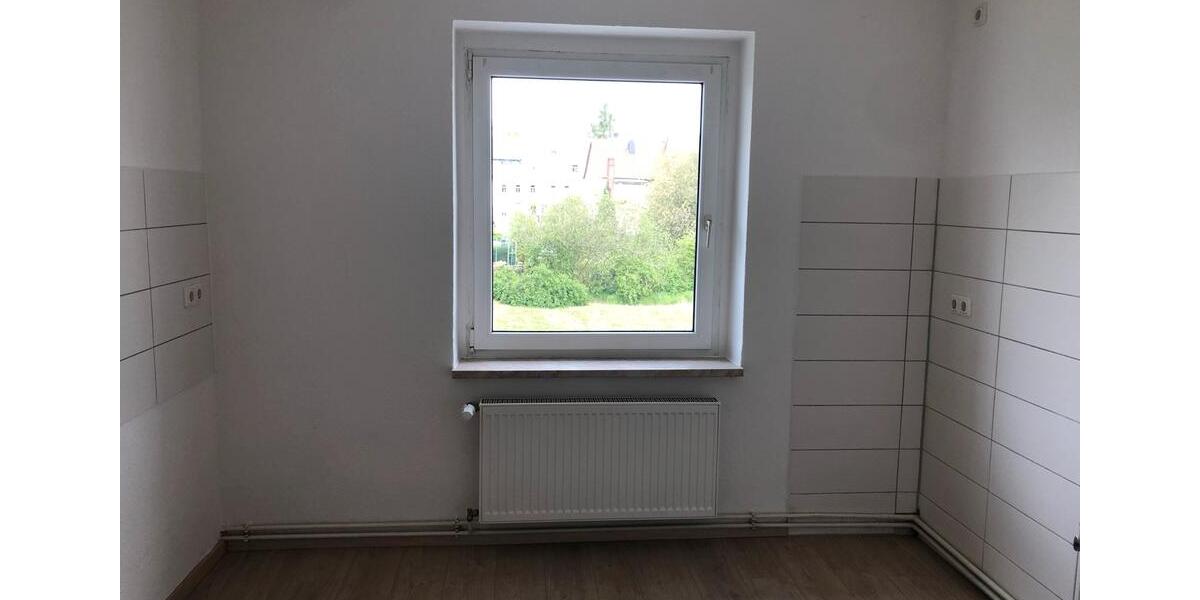 Dachgeschoßwohnung Bad Lausick - 2 Zimmer, 50 m&sup2;, 310&euro; | Angebot:26669932