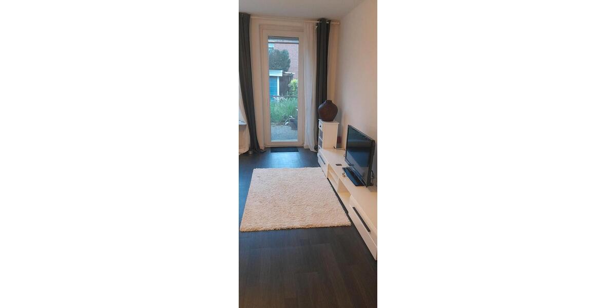 Wohnen auf Zeit Hamburg Groß Borstel - 1 Zimmer, 12 m&sup2;, 680&euro; | Angebot:26676926