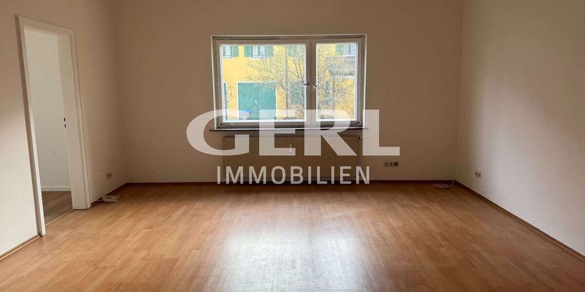 Etagenwohnung Straubing - 3 Zimmer, 88 m&sup2;, 660&euro; | Angebot:27005742