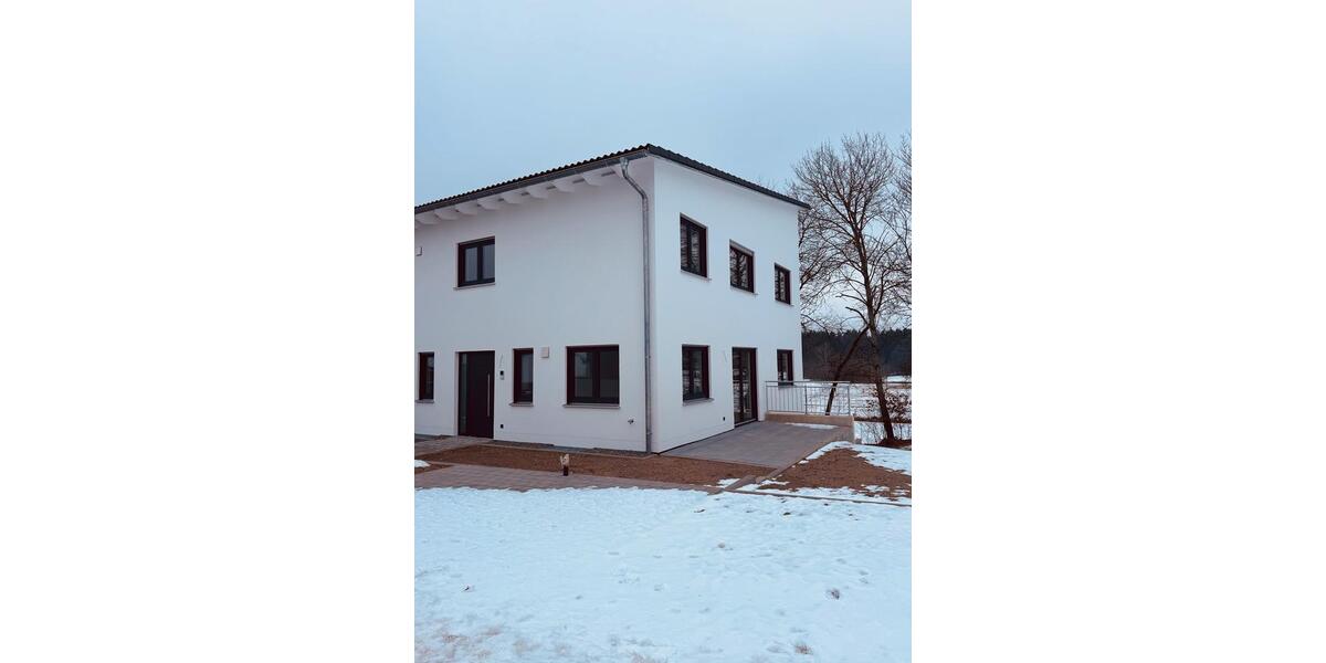 Doppelhaushälfte Irchenrieth - 5 Zimmer, 186 m&sup2;, 2.000&euro; | Angebot:26049226