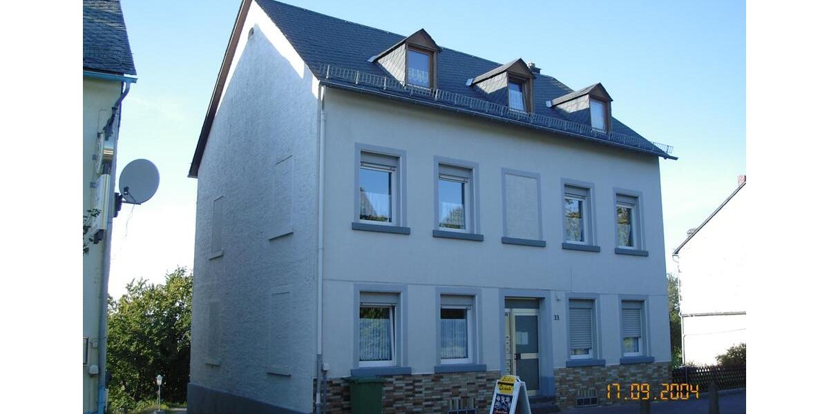 Dachgeschoßwohnung Kastellaun - 3.5 Zimmer, 90 m&sup2;, 660&euro; | Angebot:26144552