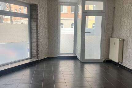 Gewerbeobjekt Döbeln - 4 Zimmer, 82 m&sup2;, 399&euro; | Angebot:25709003