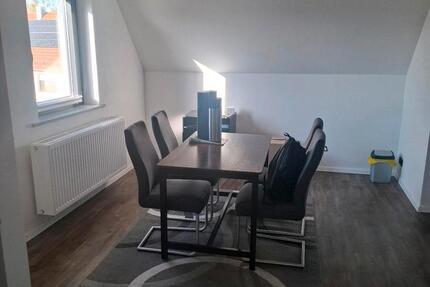 Wohnung Schwandorf - 2 Zimmer, 75 m&sup2;, 750&euro; | Angebot:27554746