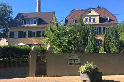 Haus zum Mieten in Wiesbaden 3.750 € 240 m²