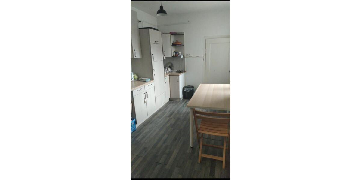 Wohnen auf Zeit Wettenberg - 8 Zimmer, 15 m&sup2;, 330&euro; | Angebot:26584520
