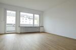 *** 2 Zimmer - Balkon -Erstbezug nach Sanierung - super Lage! *** zimmer