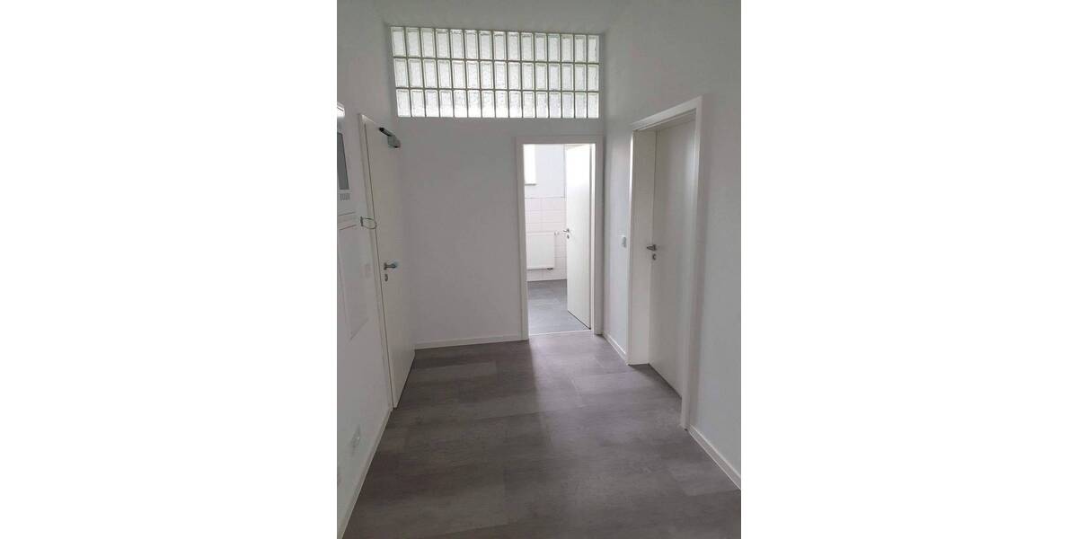 Etagenwohnung Kitzingen - 4 Zimmer, 109 m&sup2;, 1.100&euro; | Angebot:26827027