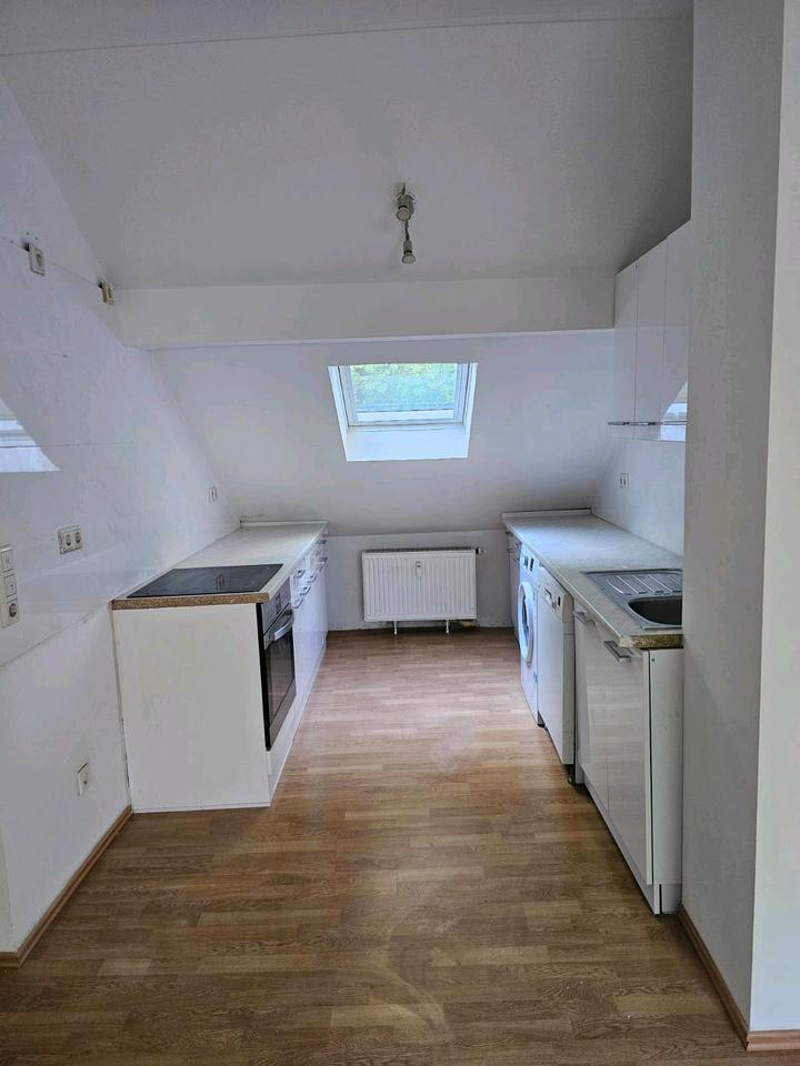 helle 4-Zimmer-Wohnung
