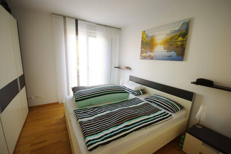 Etagenwohnung Regensburg Weichs - 4 Zimmer, 101 m&sup2;, 1.400&euro; | Angebot:26817214