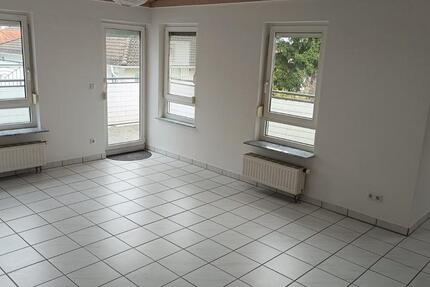 Wohnung Riedstadt - 2 Zimmer, 55 m&sup2;, 700&euro; | Angebot:25821236