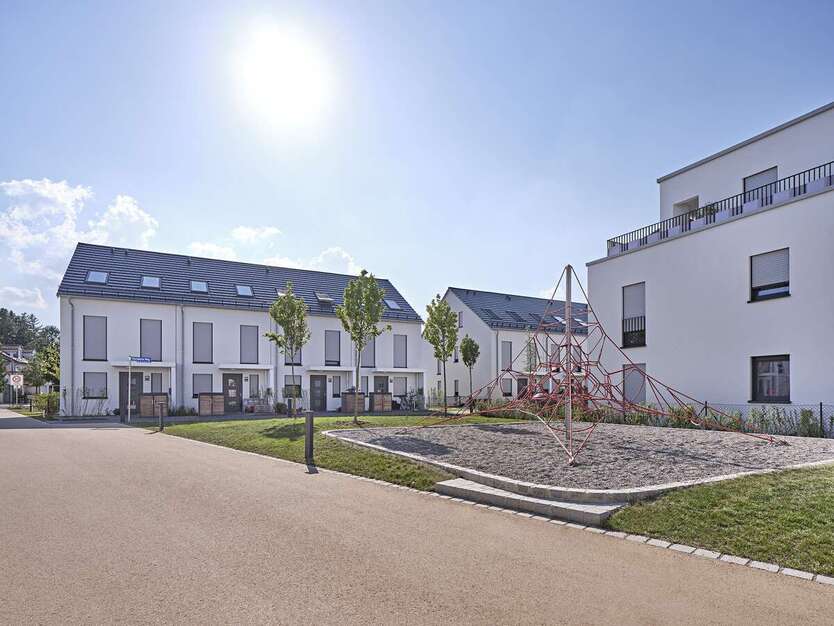 Haus zum Mieten in Vaterstetten 2.595 € 126.09 m² 4 zimmer