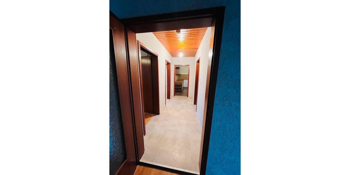 Etagenwohnung Pressath - 2 Zimmer, 74 m&sup2;, 123&euro; | Angebot:25903984