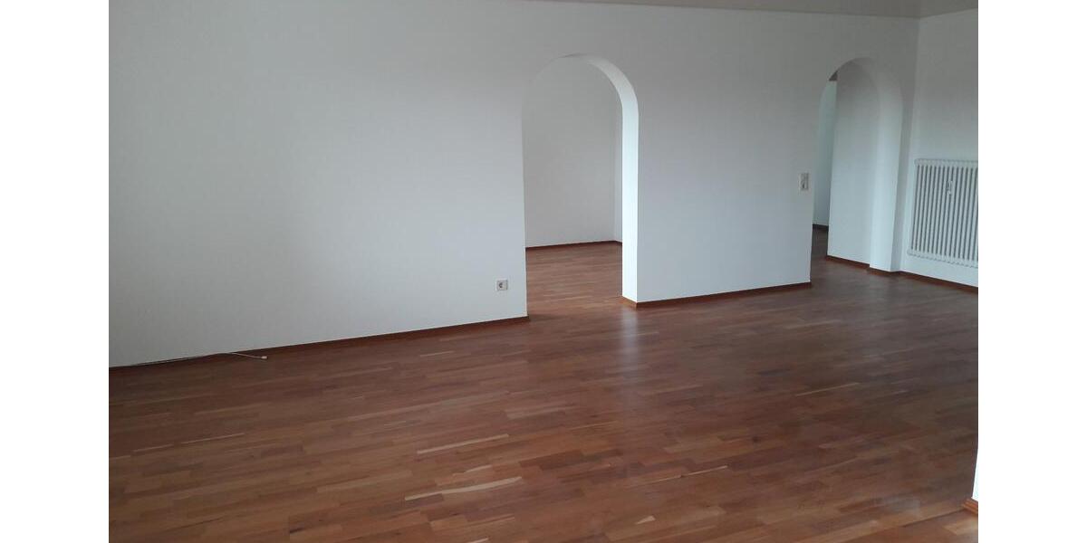 Etagenwohnung Biberach an der Riß - 4 Zimmer, 95 m&sup2;, 1.100&euro; | Angebot:26697073