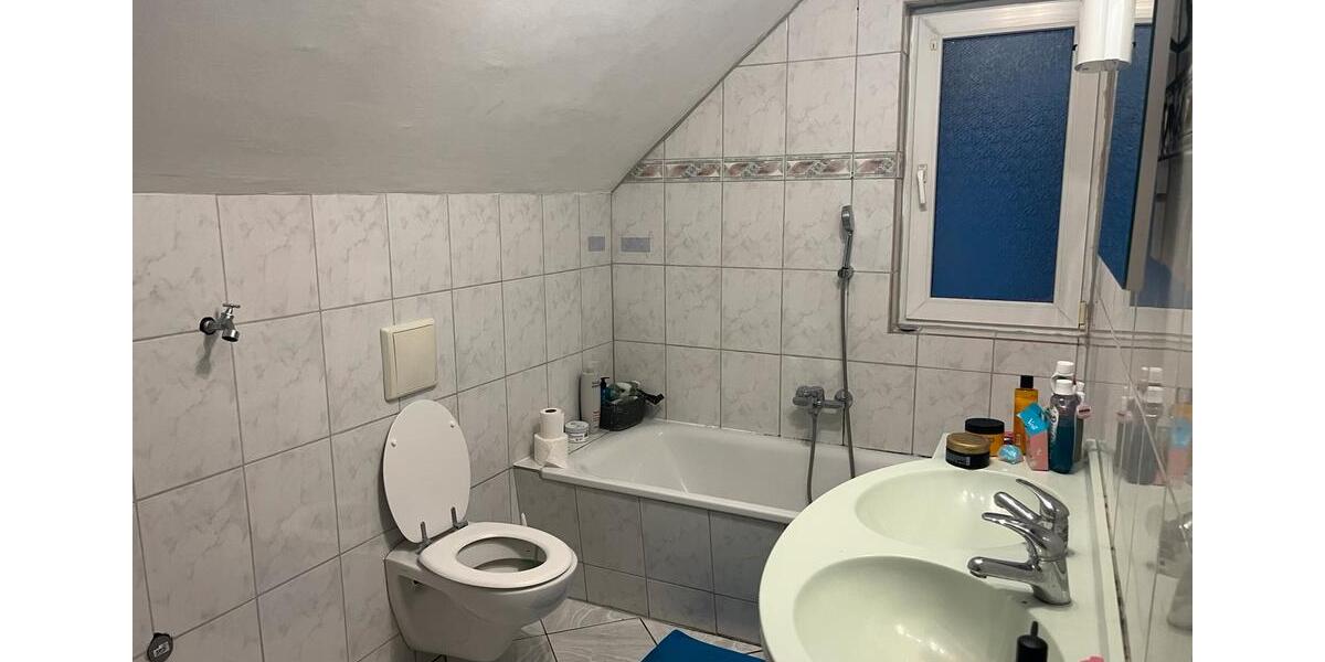 Einfamilienhaus Bad Münder am Deister - 7 Zimmer, 150 m&sup2;, 1.400&euro; | Angebot:25944471