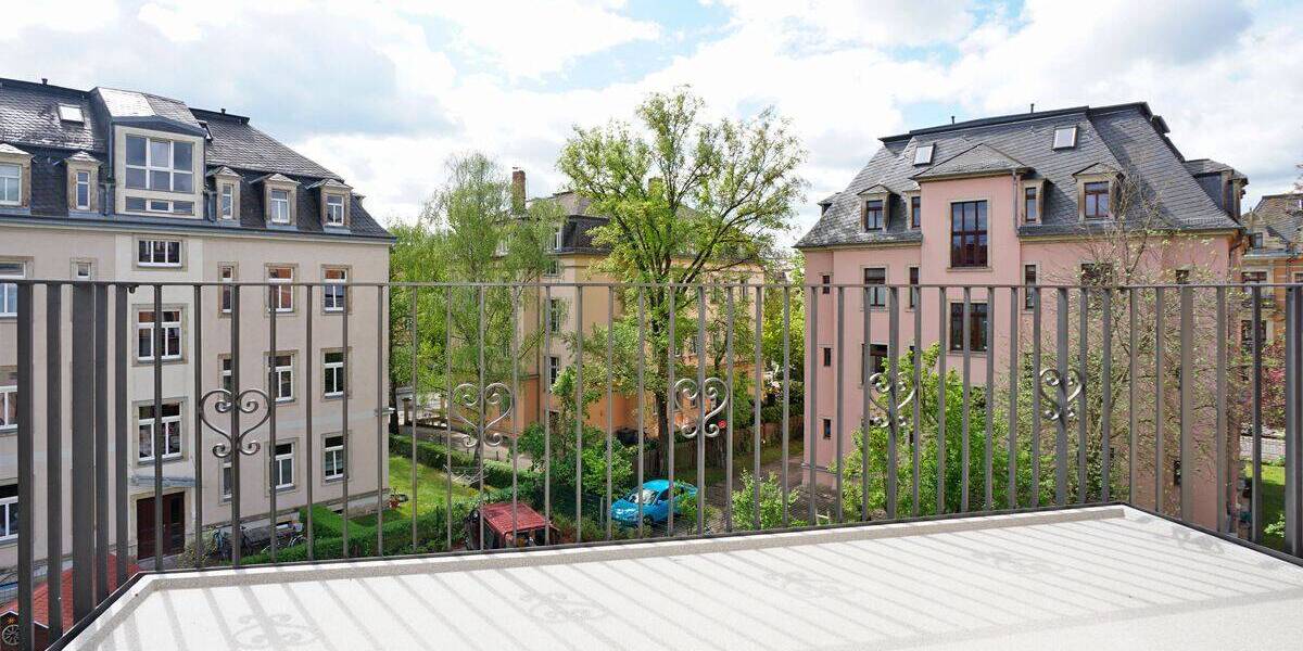 Etagenwohnung Dresden Striesen-Ost - 4 Zimmer, 103 m&sup2;, 1.995&euro; | Angebot:26684462