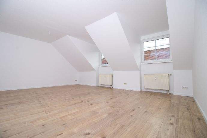Etagenwohnung Wriezen - 3 Zimmer, 100 m&sup2;, 700&euro; | Angebot:25155359