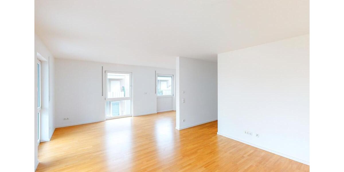 Etagenwohnung Heilbronn Kernstadt - 4 Zimmer, 102 m&sup2;, 1.510&euro; | Angebot:25807500