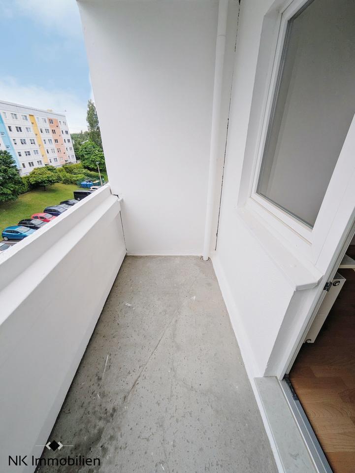 ++ gemütliche, neue 3-Raum Wohnung mit Balkon - beste Wohnlage in Limbach-Oberfrohna ++