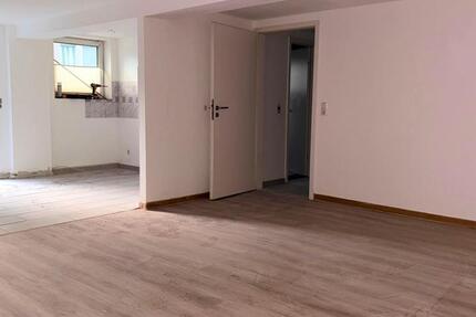 Wohnung Rosdorf - 4 Zimmer, 95 m&sup2;, 1.000&euro; | Angebot:23599860