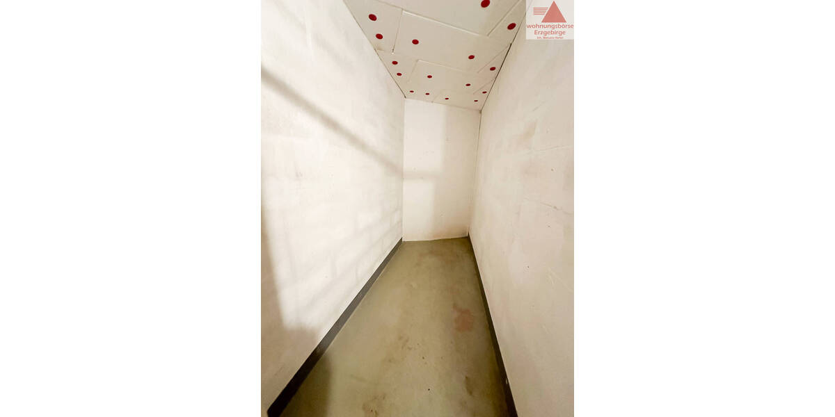 Etagenwohnung Glauchau - 2 Zimmer, 56 m&sup2;, 364&euro; | Angebot:22633787