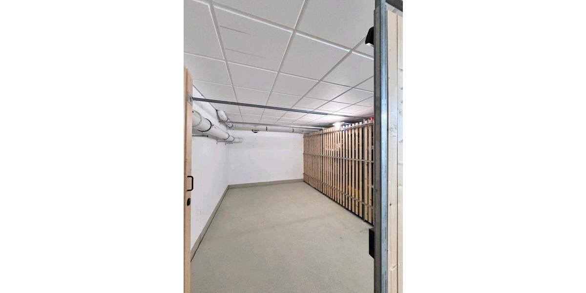 Etagenwohnung Neuwied - 2 Zimmer, 76 m&sup2;, 840&euro; | Angebot:26226545