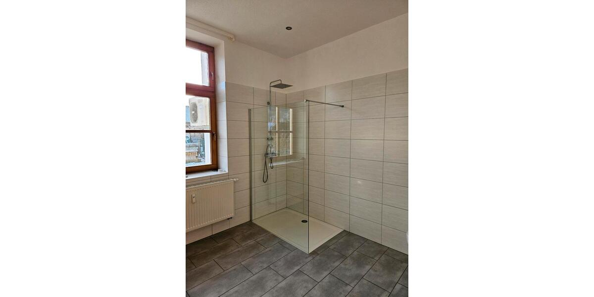 Erdgeschoßwohnung Schwarza - 2.5 Zimmer, 57 m&sup2;, 500&euro; | Angebot:26301168
