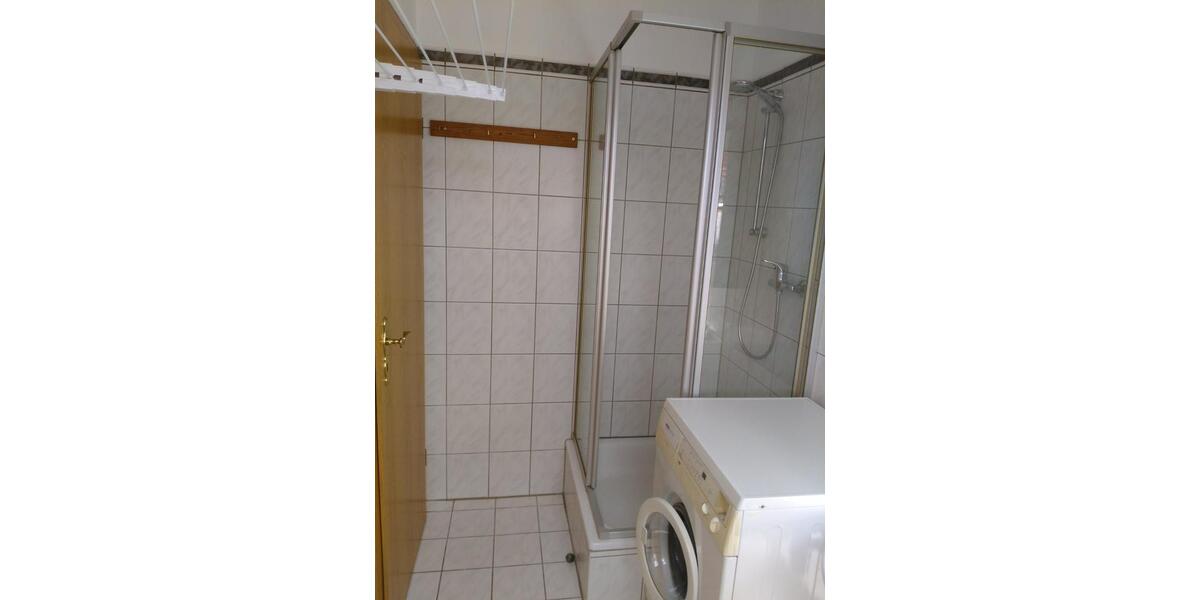 Dachgeschoßwohnung Stendal - 1 Zimmer, 30 m&sup2;, 300&euro; | Angebot:25229332