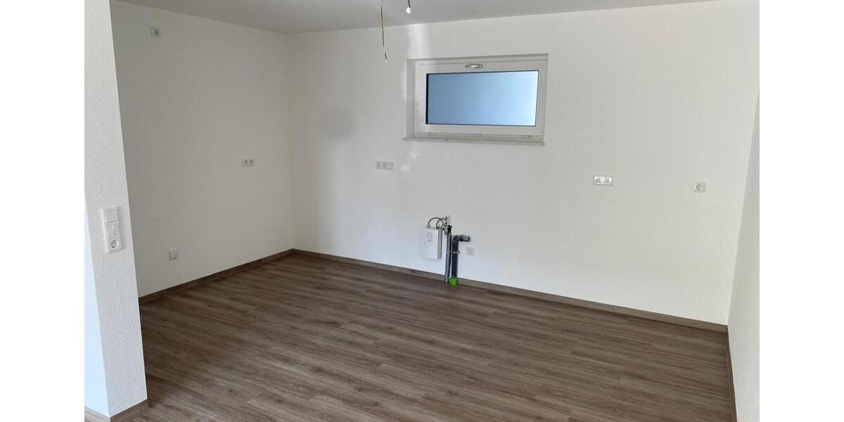 Erdgeschoßwohnung Schnelldorf - 3 Zimmer, 88 m&sup2;, 960&euro; | Angebot:26181814