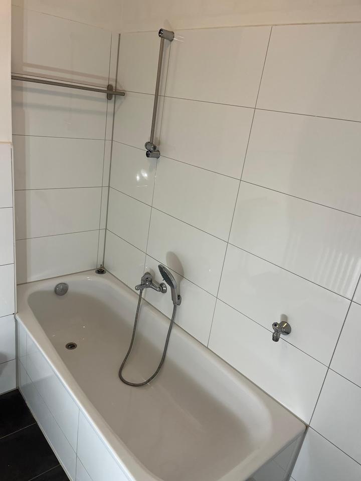 Familienwohnung mit Balkon in Meiderich.. zimmer