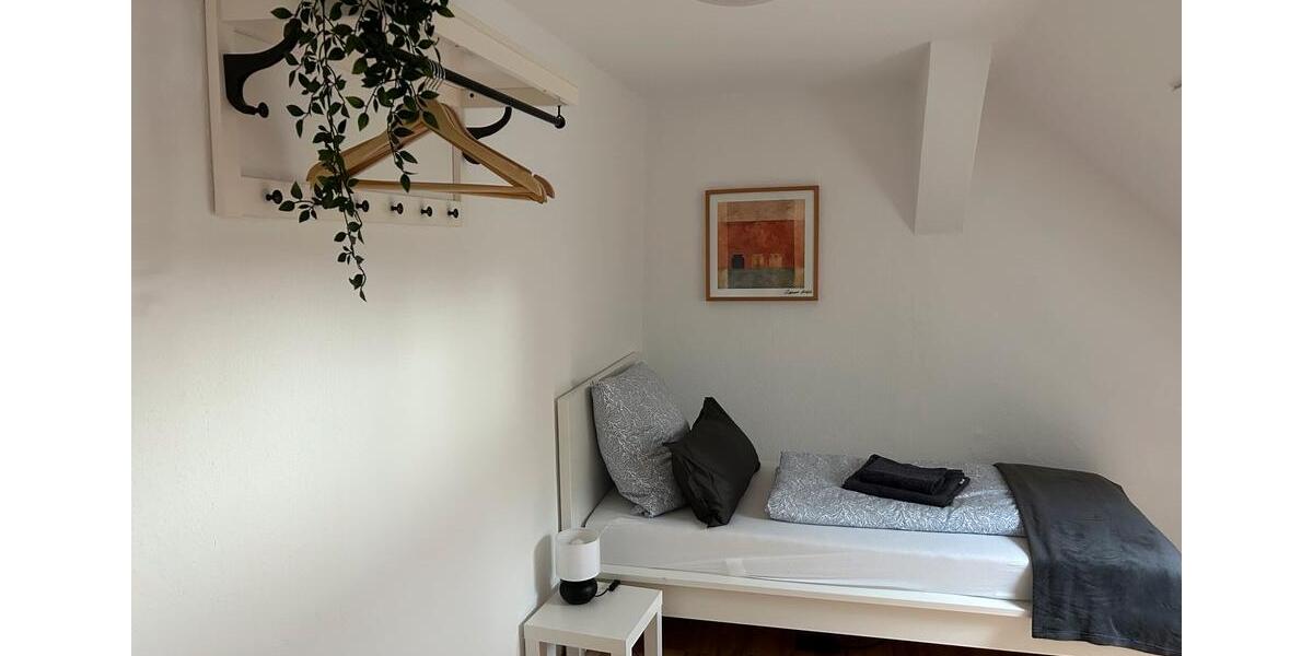 Wohnen auf Zeit Sehnde - 3 Zimmer, 65 m&sup2;, 600&euro; | Angebot:26083348