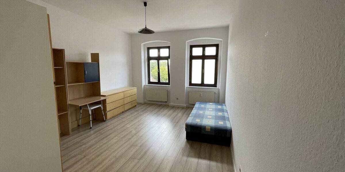 Etagenwohnung Görlitz Innenstadt - 3 Zimmer, 86 m&sup2;, 435&euro; | Angebot:26042932