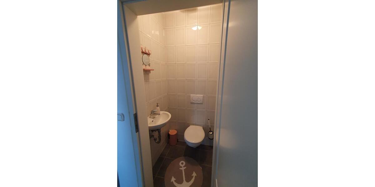 Dachgeschoßwohnung Haseldorf - 4 Zimmer, 115 m&sup2;, 1.035&euro; | Angebot:26050945